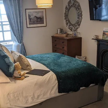 Bed & Breakfast Castle Keep Tea *